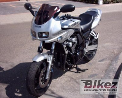 2000 Yamaha FZS 600 S photo